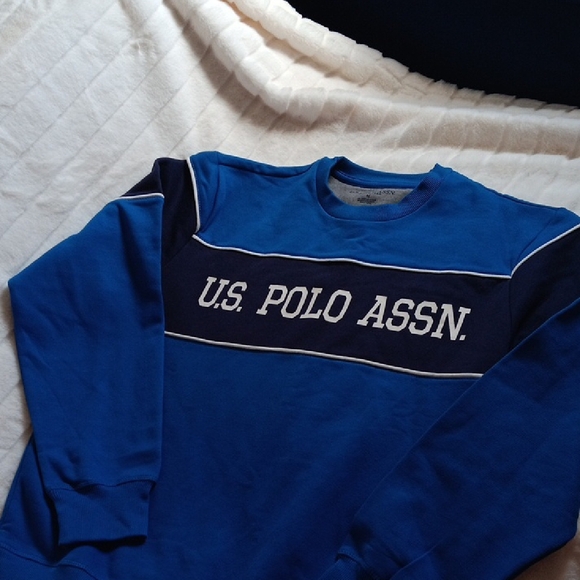 Blue men's sweater size M long sleeves U.S Polo Assn. - Picture 1 of 6
